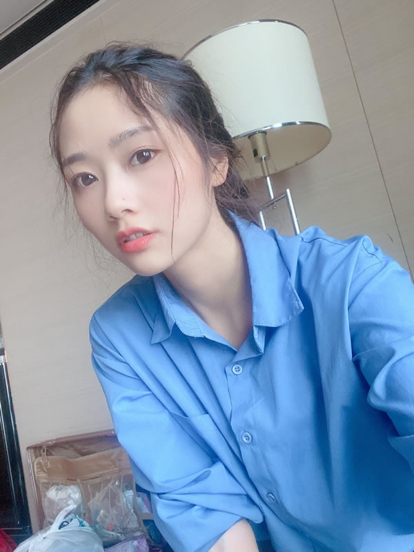 美艳女神方子萱私拍尺度福利图集