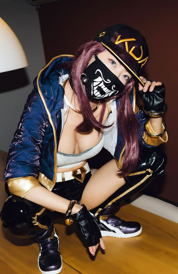 炫酷女生Mona口罩无圣光人体图集