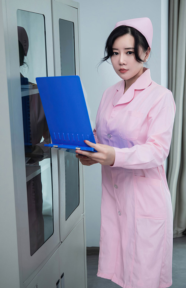 爆乳护士姐姐王婉悠给你最贴身的人体服务