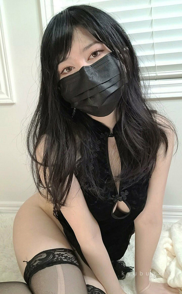 极品白虎福利姬@kyubunx 尺度作品合集3